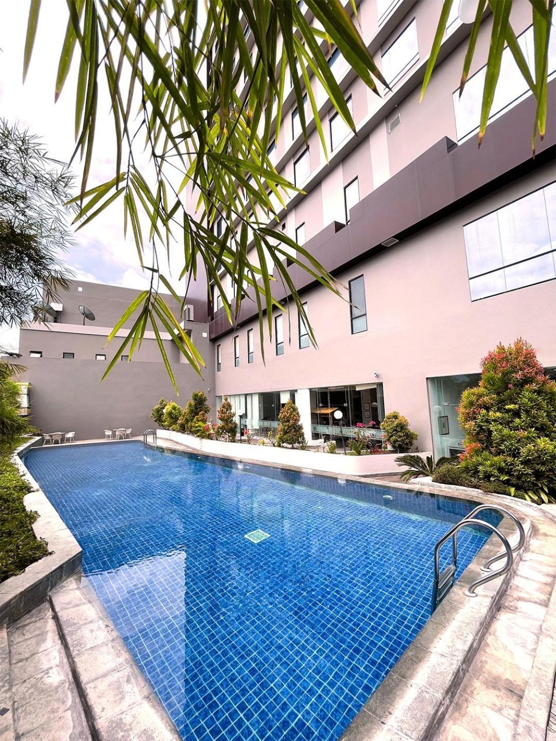 Hotel Suni Abepura Jayapura Exterior photo